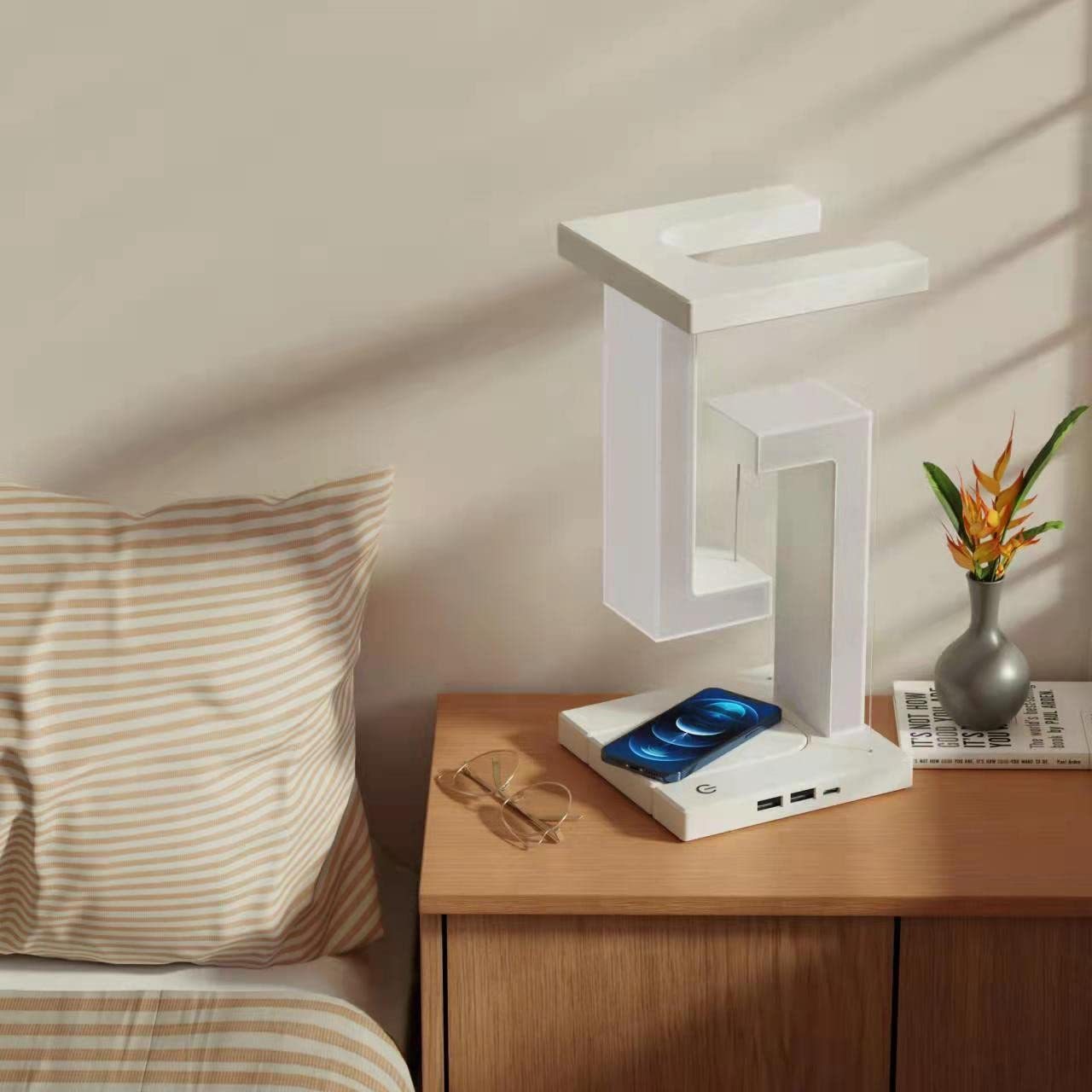 Creative Smartphone Wireless Charging Suspension Table Lamp - Balance Lamp Floating For Home Bedroom
